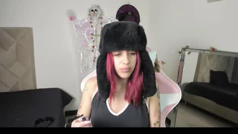 vicky_boop_ online show from 10.31.25