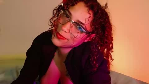 Vicky  online show from 01.02.25