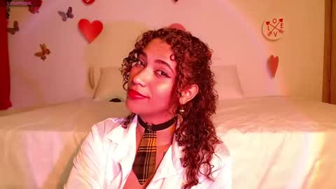Vicky  online show from 02.17.25