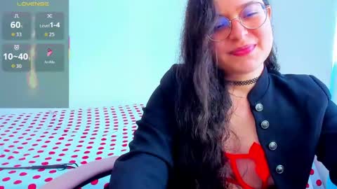 Snapshot of vicky_cristinax chatting on 04.24.26 Vicky online show from 04.24.26