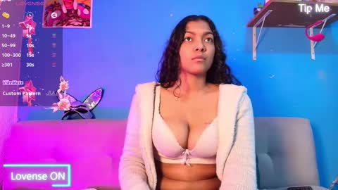 vicky_miller_05 online show from 02.22.25