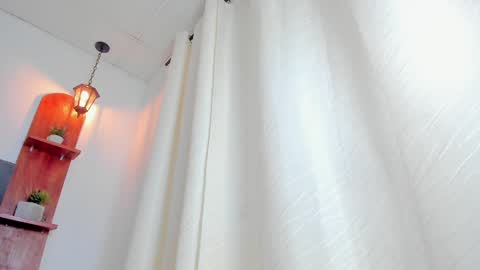 Vicky  online show from 02.13.25