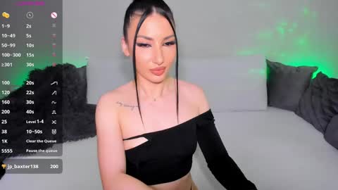 Snapshot of vickyboo chatting on 05.11.26 Vicky Boo online show from 05.11.26