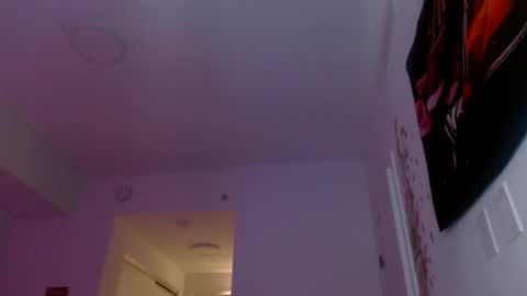 Snapshot of vickyyyx chatting on 10.21.25 Goddess Victory online show from 10.21.25