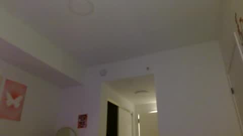 Snapshot of vickyyyx chatting on 10.27.25 Goddess Victory online show from 10.27.25