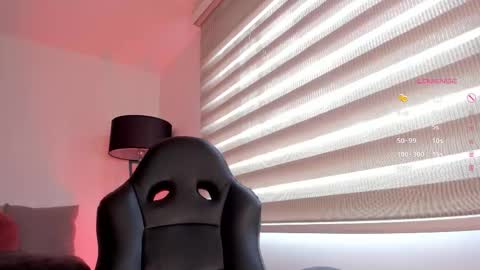 Victoria  online show from 11.08.25