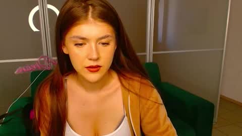 Victoria online show from 09.20.25