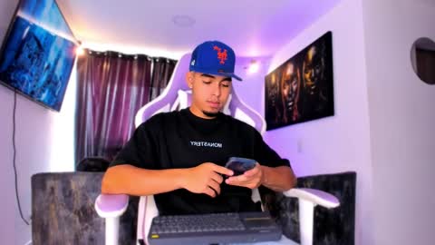 Snapshot of victor_ospina chatting on 03.31.26 victor have a nice day ... online show from 03.31.26