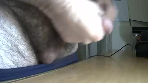 Snapshot of victorhume chatting on 11.11.25 VictorHume online show from 11.11.25