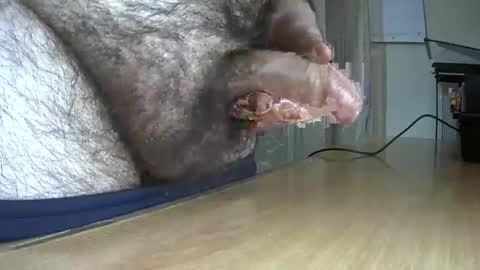 Snapshot of victorhume chatting on 11.13.25 VictorHume online show from 11.13.25