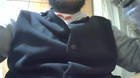 Snapshot of victorhume chatting on 12.01.25 VictorHume online show from 12.01.25