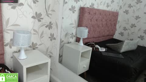 Snapshot of victoria017 chatting on 12.30.24 Victoria online show from 12.30.24