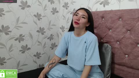 Snapshot of victoria017 chatting on 01.16.25 Victoria online show from 01.16.25