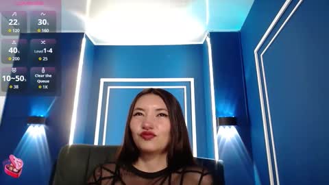 Snapshot of victoria017 chatting on 09.11.25 Victoria online show from 09.11.25