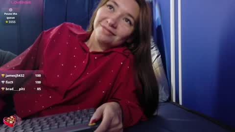 Victoria  online show from 01.07.26