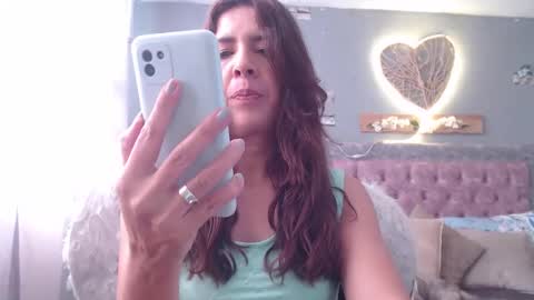 Hi guys   Im victoria  Be the one who can control me in PVT online show from 12.05.24