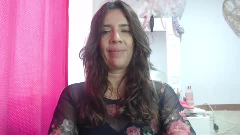 Hi guys   Im victoria  Be the one who can control me in PVT online show from 02.05.25