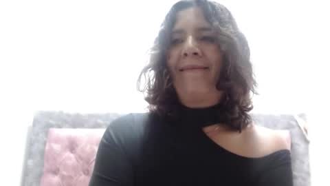 Hi guys   Im victoria  Be the one who can control me in PVT online show from 05.26.26