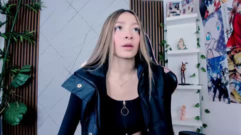 Victoria for you  online show from 01.05.25
