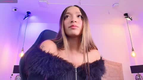  Victoria for you  online show from 11.08.25