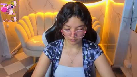 Snapshot of victoria_castillo_b chatting on 03.02.26 victoria_castillo_b online show from 03.02.26