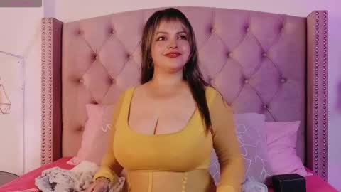 victoria_cherry_ online show from 12.15.25