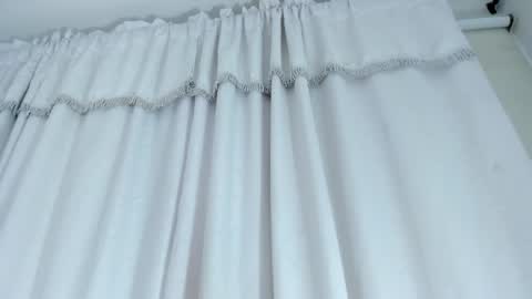 Snapshot of victoria_cooper3 chatting on 10.03.25 valentina online show from 10.03.25