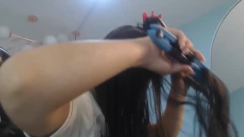 Victoria online show from 03.26.26