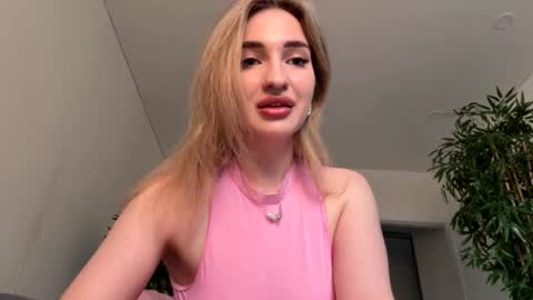 Victoria online show from 07.12.26
