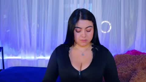 Victoria  online show from 06.11.26