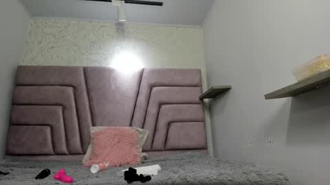 Vicky  online show from 01.07.26