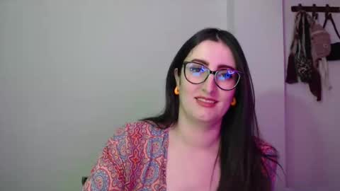 Victoria online show from 04.10.26