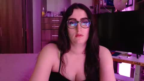 Victoria online show from 05.07.26