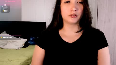 Snapshot of victoria_smile_ chatting on 01.13.25 Victoria online show from 01.13.25