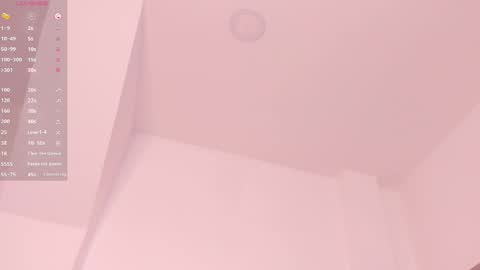 Snapshot of victoria_vallejo chatting on 03.06.25 victoria  online show from 03.06.25