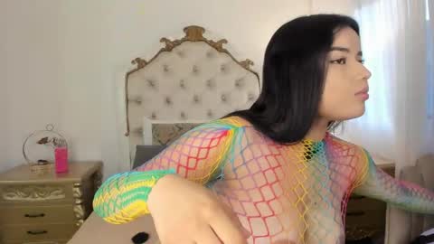 victoria  online show from 04.09.26