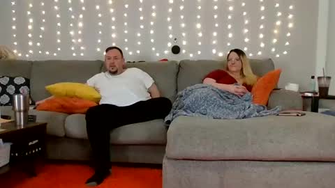 Victoria and Jesse online show from 12.25.24