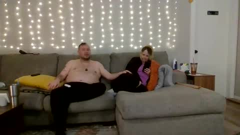 Victoria and Jesse online show from 11.01.25