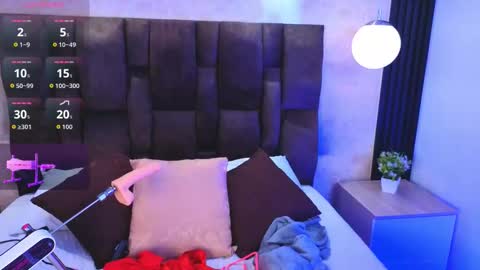 Victoria Andrade online show from 03.04.26