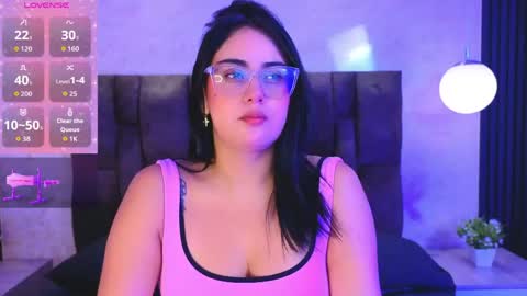 Snapshot of victoriaandrade chatting on 05.09.26 Victoria Andrade online show from 05.09.26