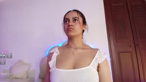 Snapshot of victoriablack_ chatting on 02.17.25 Victoria online show from 02.17.25