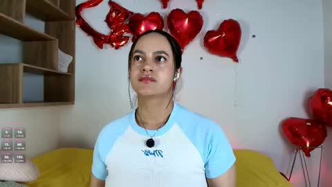 Snapshot of victoriablack_ chatting on 09.29.25 Victoria online show from 09.29.25