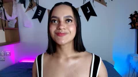 Snapshot of victoriablack_ chatting on 10.14.25 Victoria online show from 10.14.25