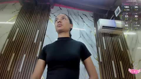 Victoria  online show from 10.06.25