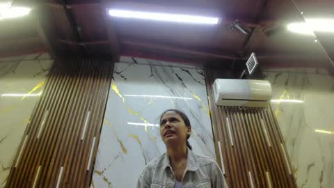 Victoria  online show from 02.27.26