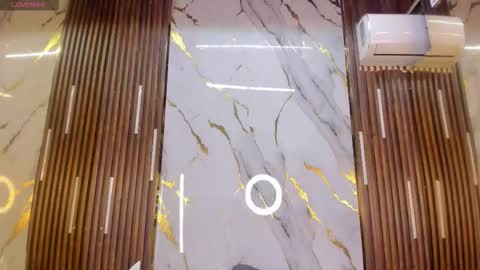 Victoria  online show from 03.01.26