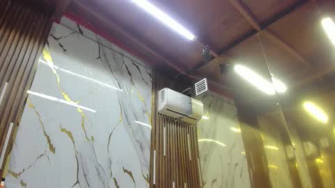 Victoria  online show from 03.15.26