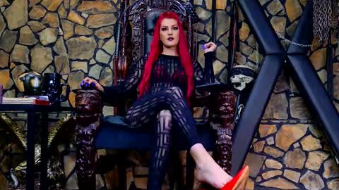 Victoria Heller online show from 10.31.25