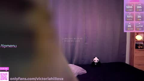 Victoria Hillova online show from 04.11.26