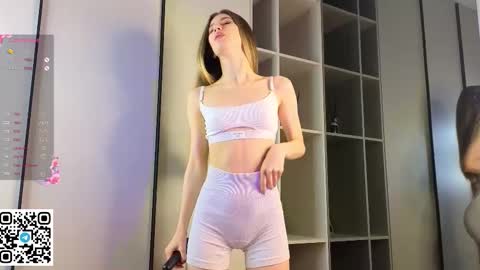 victoriahouston online show from 10.13.25